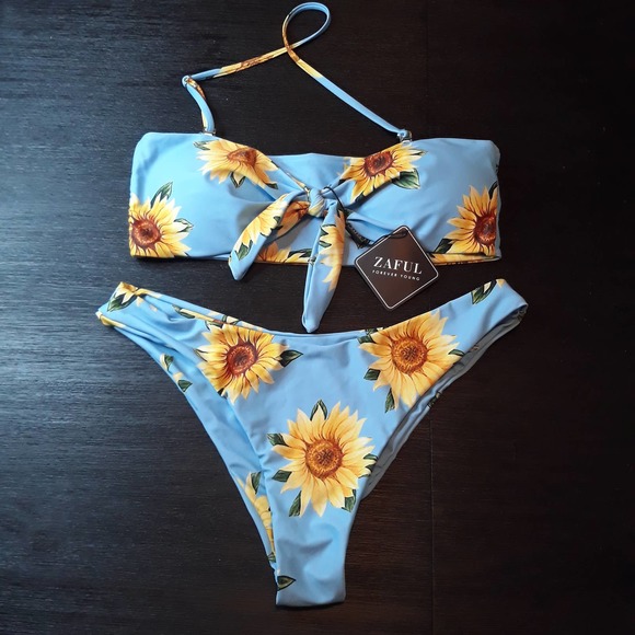 Zaful Other - NWT Zaful blue sunflower halter bikini